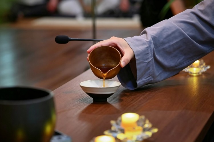 The Spirit of Chinese Tea: Zen Tea Ceremony and Mindful Living in China