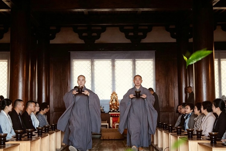 Chinese Tea Meditation: Discover Zen, Mindfulness and Traditional Tea Culture in China