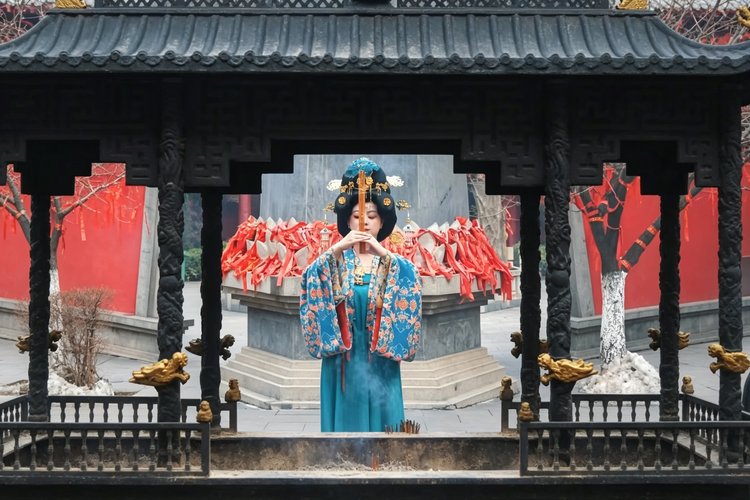 From Stress to Stillness: Chinese Meditation Practices for Modern Well-Being