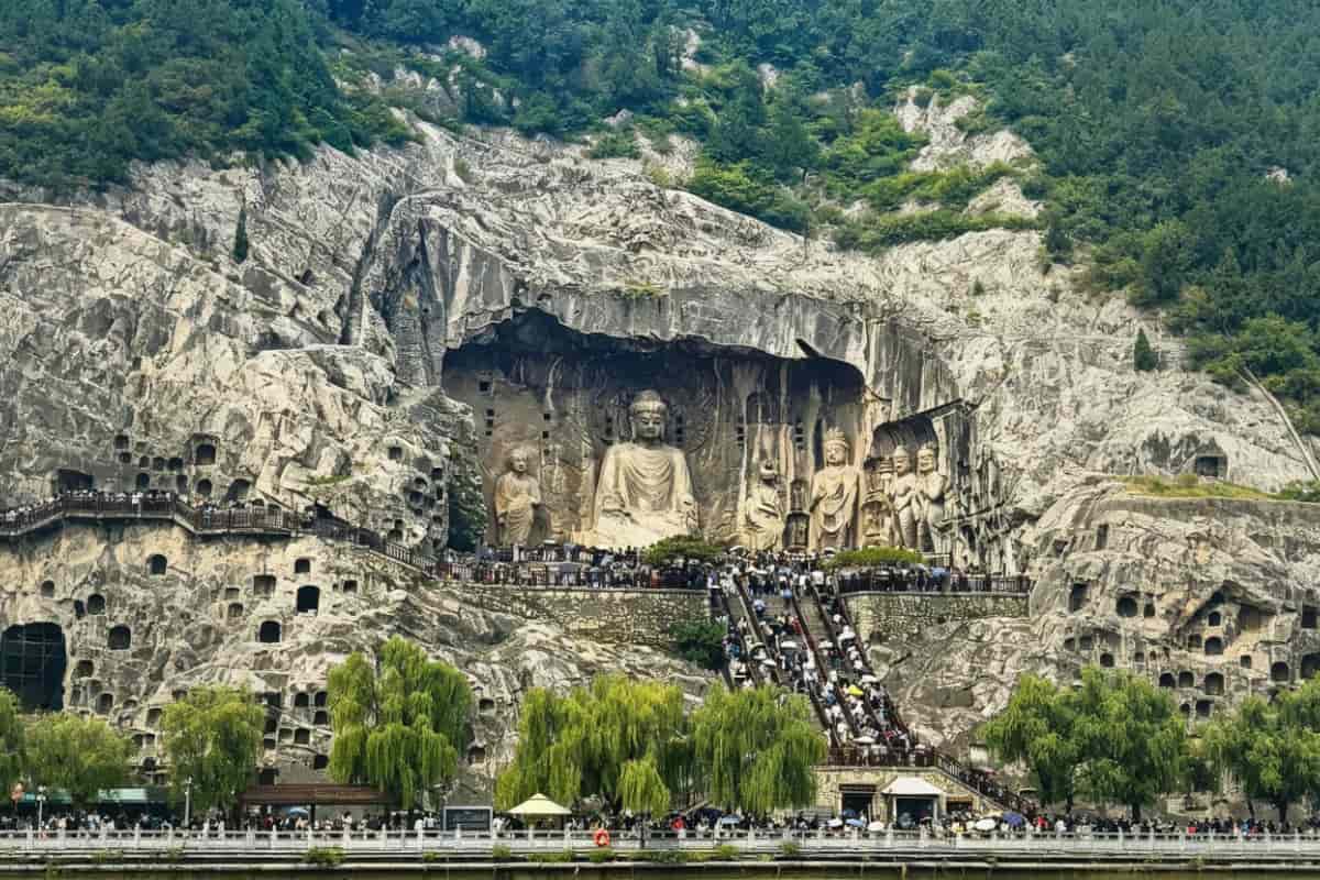Longmen Grottoes Longmen Grottoes